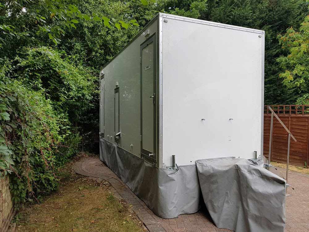 new-toilet-trailers-273-web